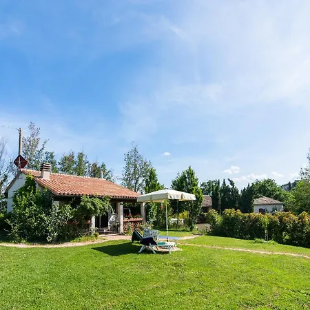 Holiday Home In Cagli With Pool & Sauna, Cleaning Included Cagli